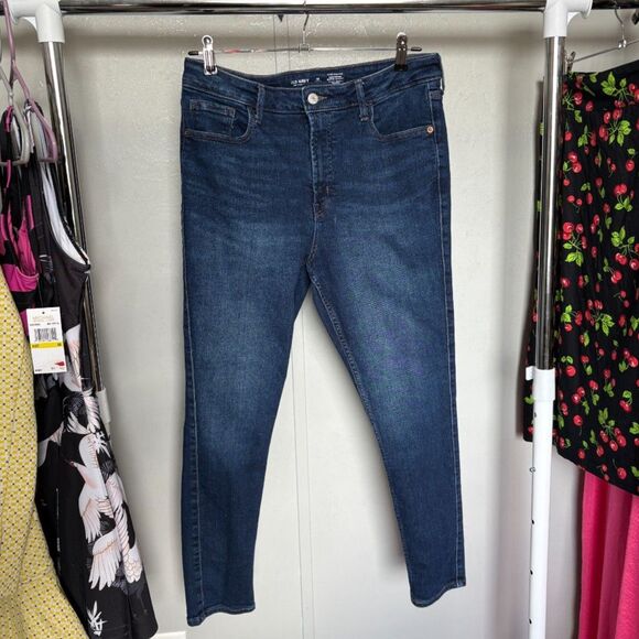 Old Navy extra high Rockstar Super Skinny 12 petite jeans - Picture 3 of 5